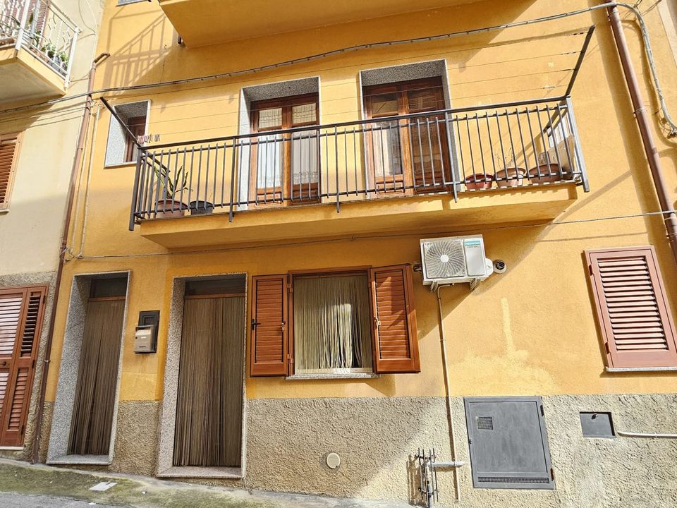 Landsbyhus i Collesano, Palermo - foto 2